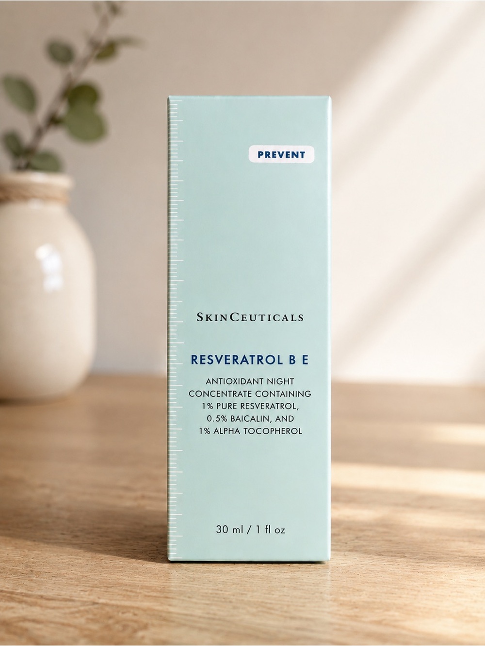 SkinCeuticals Resveratrol B E Night Antioxidant Concentrate - Mint Green